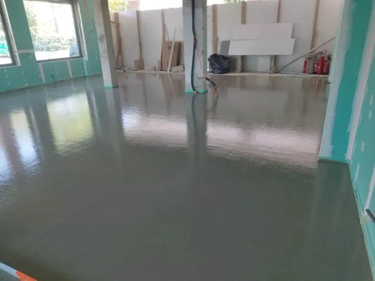 Chape liquide et Isolation de sols à Fréjus dans le Var (83), Villefranche-sur-Saône, TECH'SOLS – Les Chapes Beaujolaises